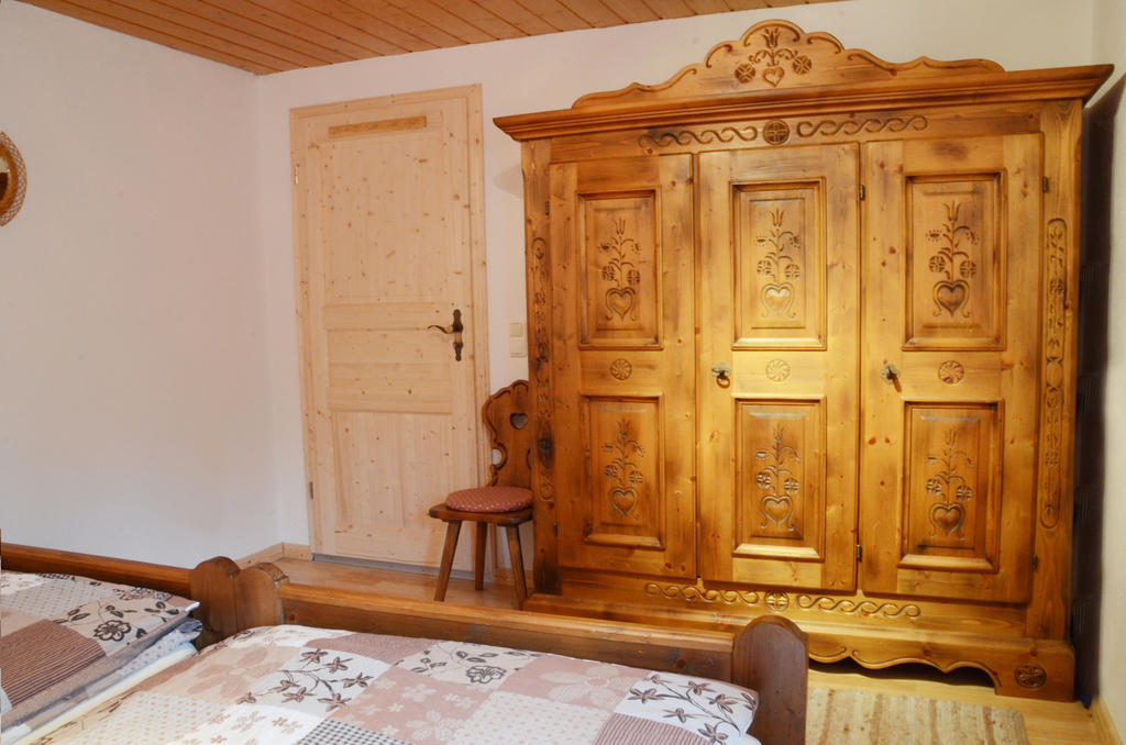 Suite Sinja Erlebnisferienwohnung Хаусхам Номер фото